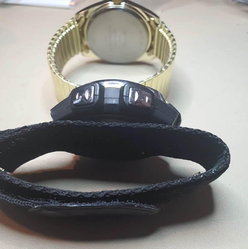 10/$20 Lot Of 2 Unbranded Men's Watches